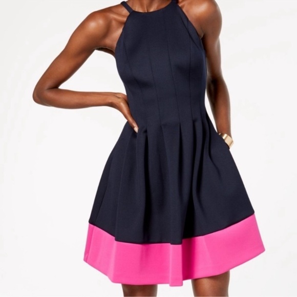 Vince Camuto Dresses & Skirts - Vince Camuto Navy blue/pink Fit and Flare Navy Scuba dress size 10